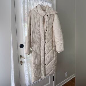 Banana Republic Water Resistant Puffer Jacket